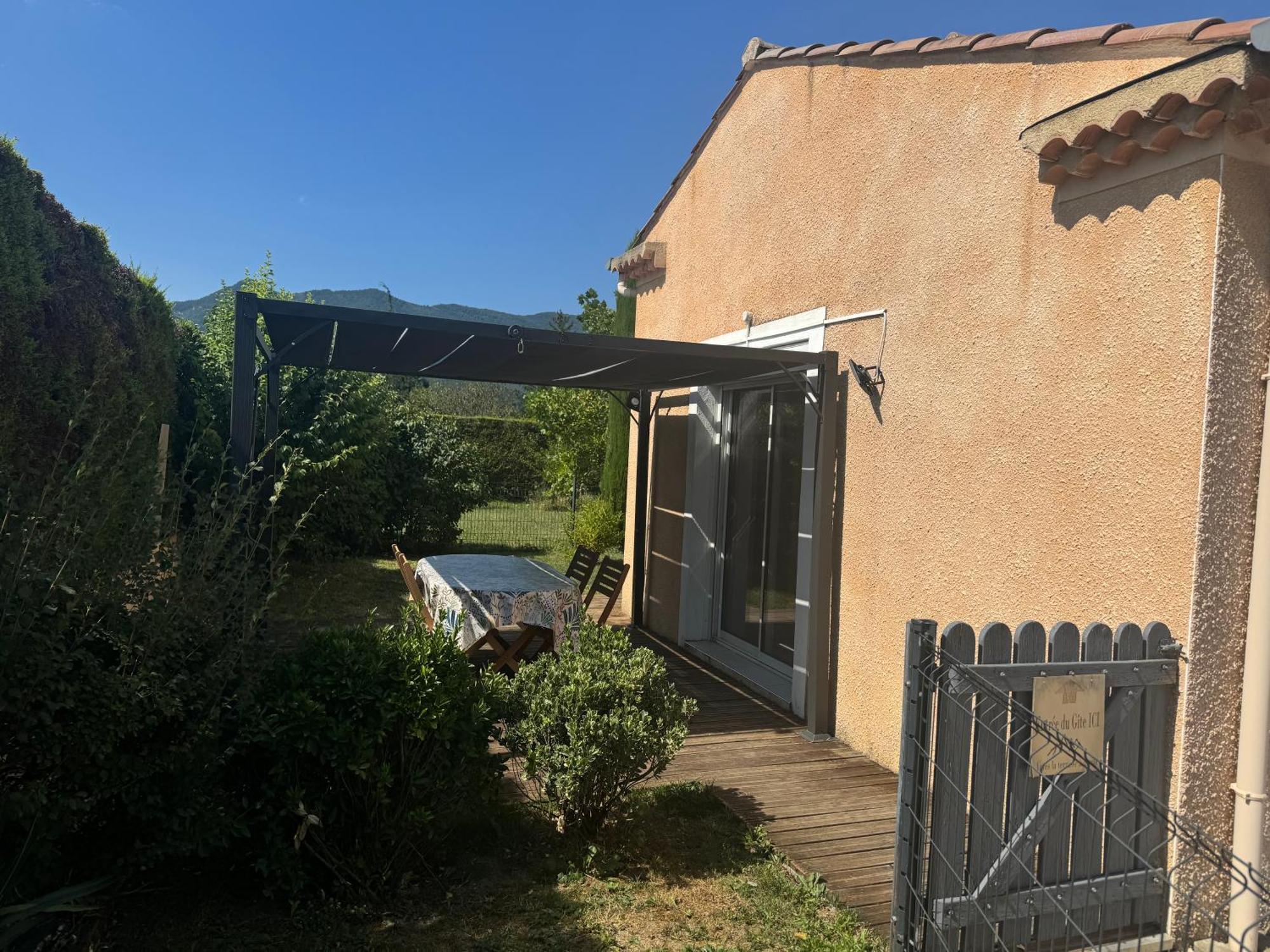 Gite Justin Glandasse Die Exterior foto